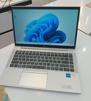 New Laptop HP EliteBook 840 G8 16GB Intel Core i5 SSD 512GB