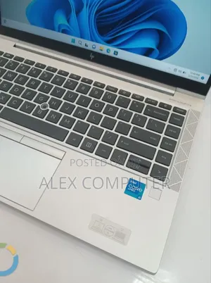 New Laptop HP EliteBook 840 G8 16GB Intel Core i5 SSD 512GB