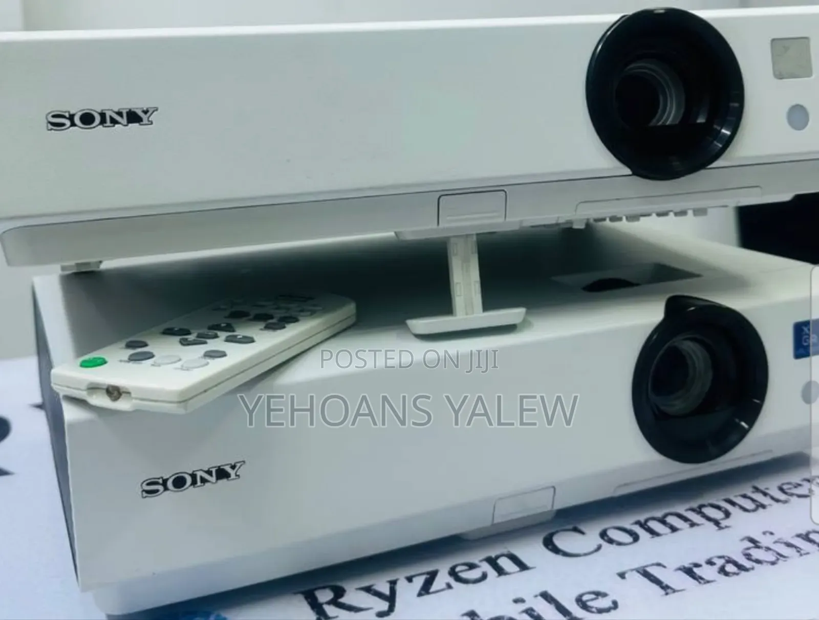 Sony Projector Model Name VPL-Dx102 Hardware Interface Vga, Hdmi