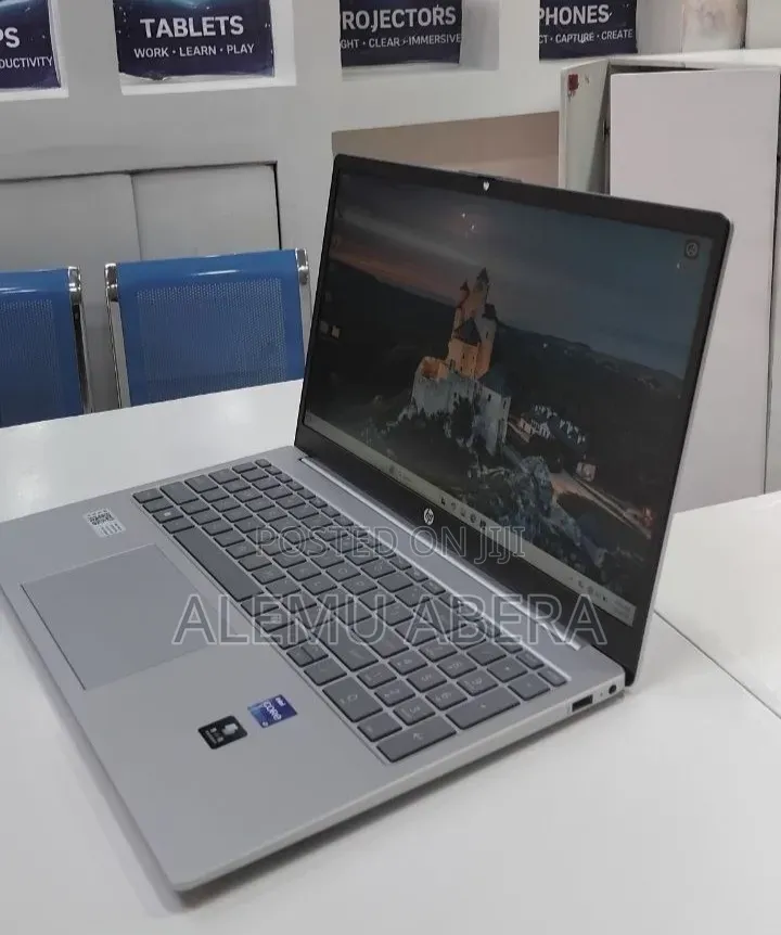 New Laptop HP 16GB Intel Core i7 SSD 1T