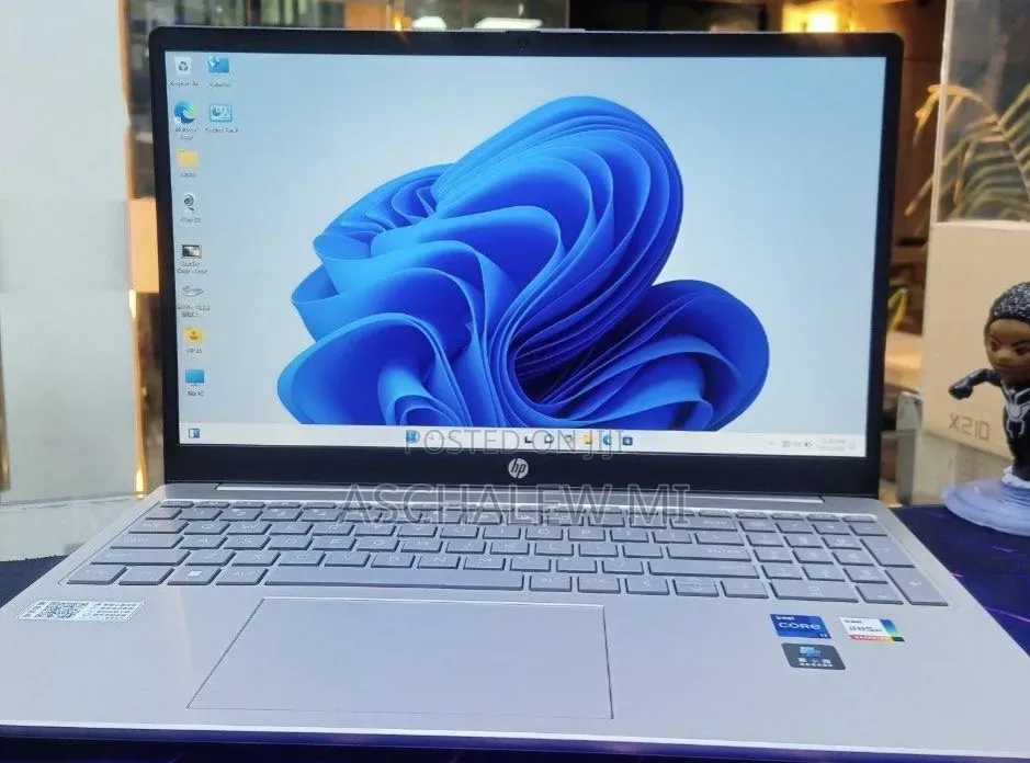New Laptop HP Stream Notebook 16GB Intel Core i7 SSD 512GB
