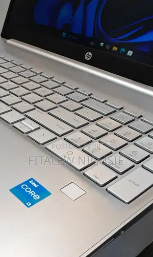 New Laptop HP Stream Notebook 8GB Intel Core i3 SSD 512GB