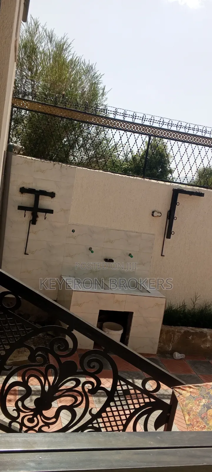 3bdrm Villa in Oromia-Finfinne for sale