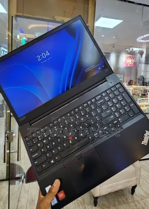 New Laptop Lenovo 8GB Intel Core i5 HDD+SSD 256GB