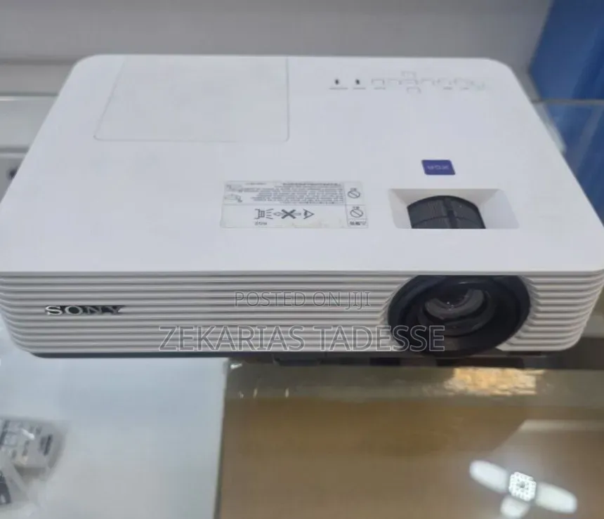Sony Projector VPL-221