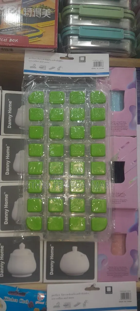 32-cavity Silicone-bottom Ice Cube Tray የበረዶ መስሪያ