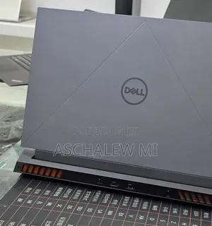 New Laptop Dell G15 5511 16GB Intel Core i7 SSD 1T