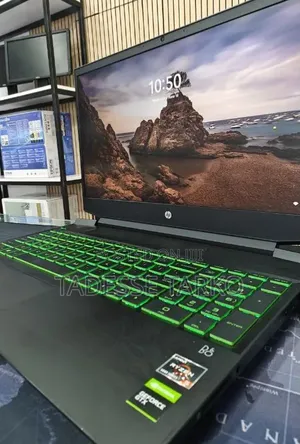 New Laptop HP Pavilion 15 16GB AMD Ryzen 5 SSD 512GB