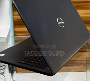 New Laptop Dell Inspiron 15 8GB Intel Core i7 SSD 256GB