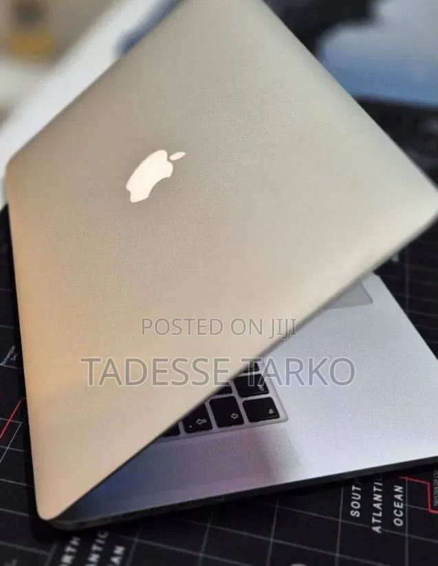 New Laptop Apple MacBook Pro 2015 16GB Intel Core i7 SSD 256GB