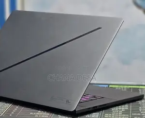 New Laptop Asus ROG Zephyrus G16 16GB Intel Core Ultra 9 SSD 1T