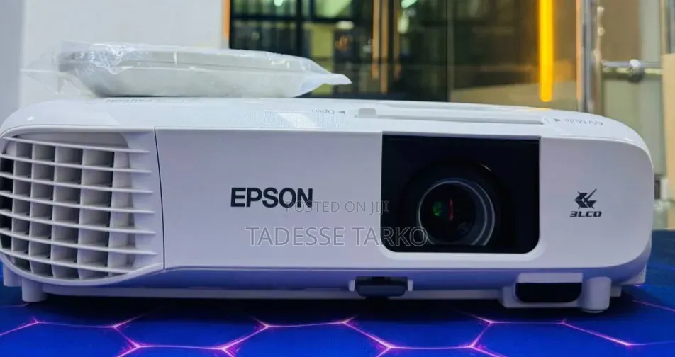 X49 Projector