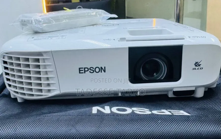 X49 Projector