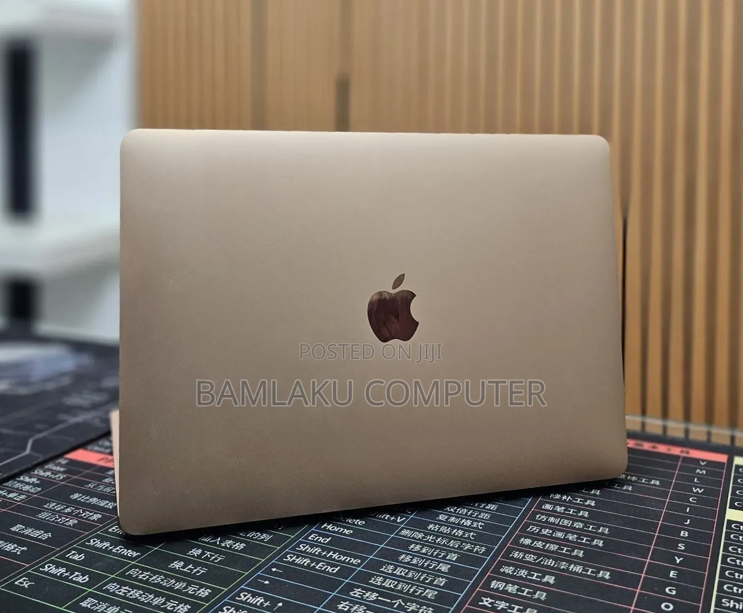 New Laptop Apple MacBook Air 2020 M1 8GB Apple M1 SSD 256GB