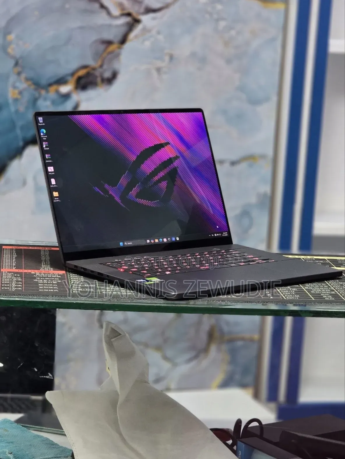 New Laptop Asus ROG Zephyrus G16 16GB Intel Core Ultra 9 SSD 1T