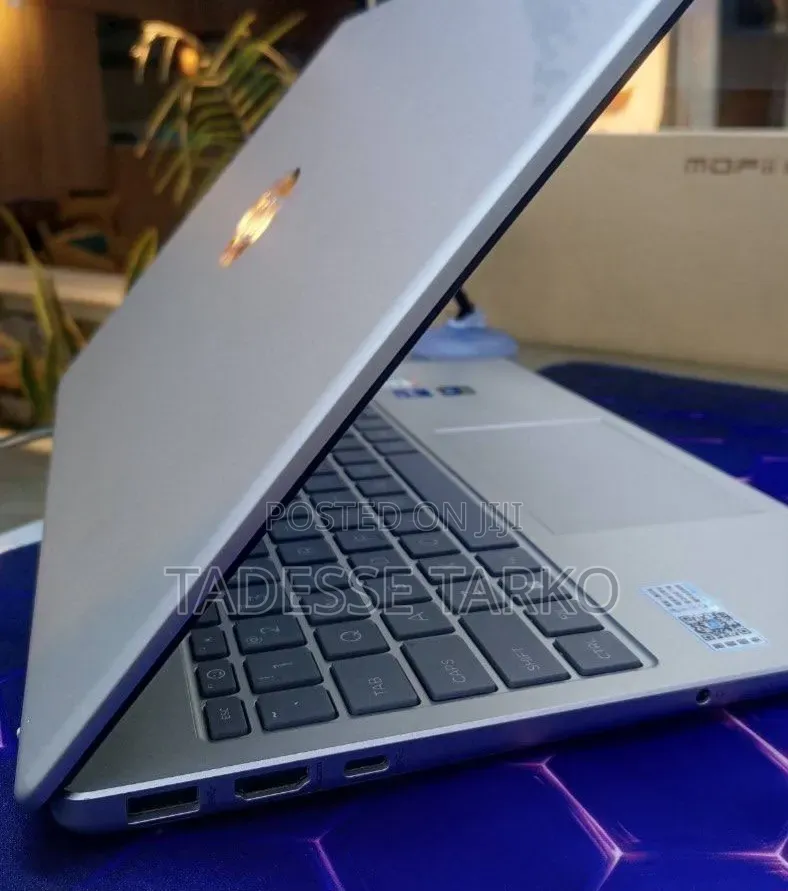 New Laptop HP Stream Notebook 16GB Intel Core i7 SSD 512GB
