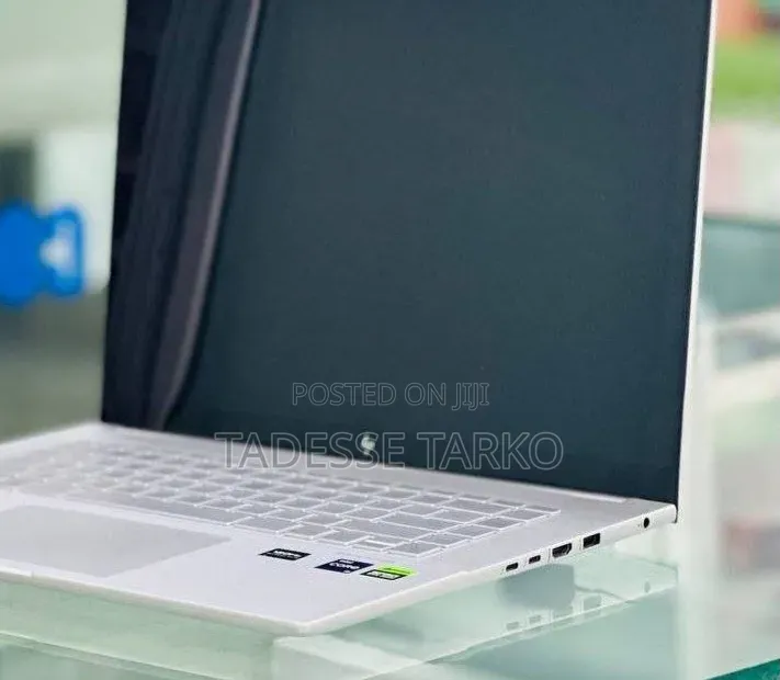 New Laptop HP Envy 16 Gaming 16-h1023dx 16GB Intel Core i9 SSD 1T