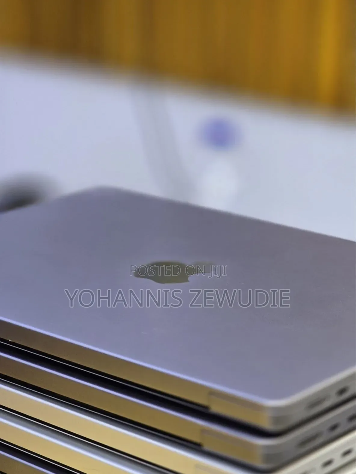 New Laptop Apple MacBook Pro 2021 M1 16GB Apple M1 Pro SSD 512GB