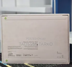 New Laptop Apple MacBook Air 2025 M4 16GB Apple M4 SSD 256GB