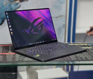 New Laptop Asus ROG Zephyrus G16 16GB Intel Core Ultra 9 SSD 1T