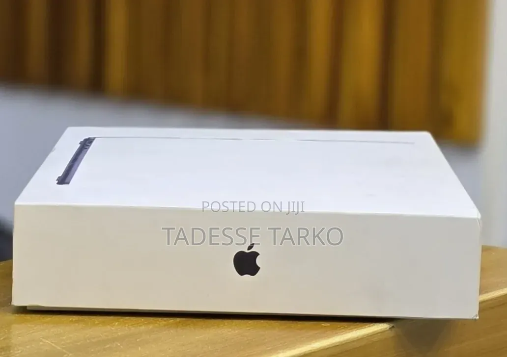 New Laptop Apple MacBook Air 2026 M5 16GB Apple M5 SSD 512GB