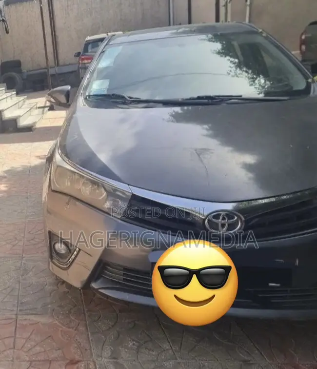 Toyota Corolla 2014 Gray