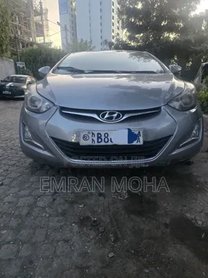 Hyundai Avante 2015 Blue
