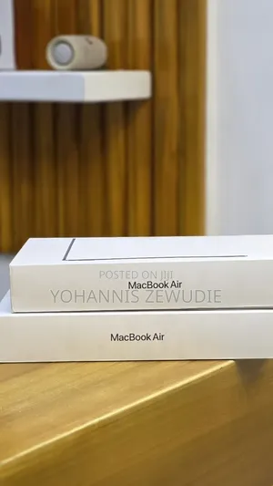 New Laptop Apple MacBook Air 2026 M5 16GB Apple M5 SSD 512GB