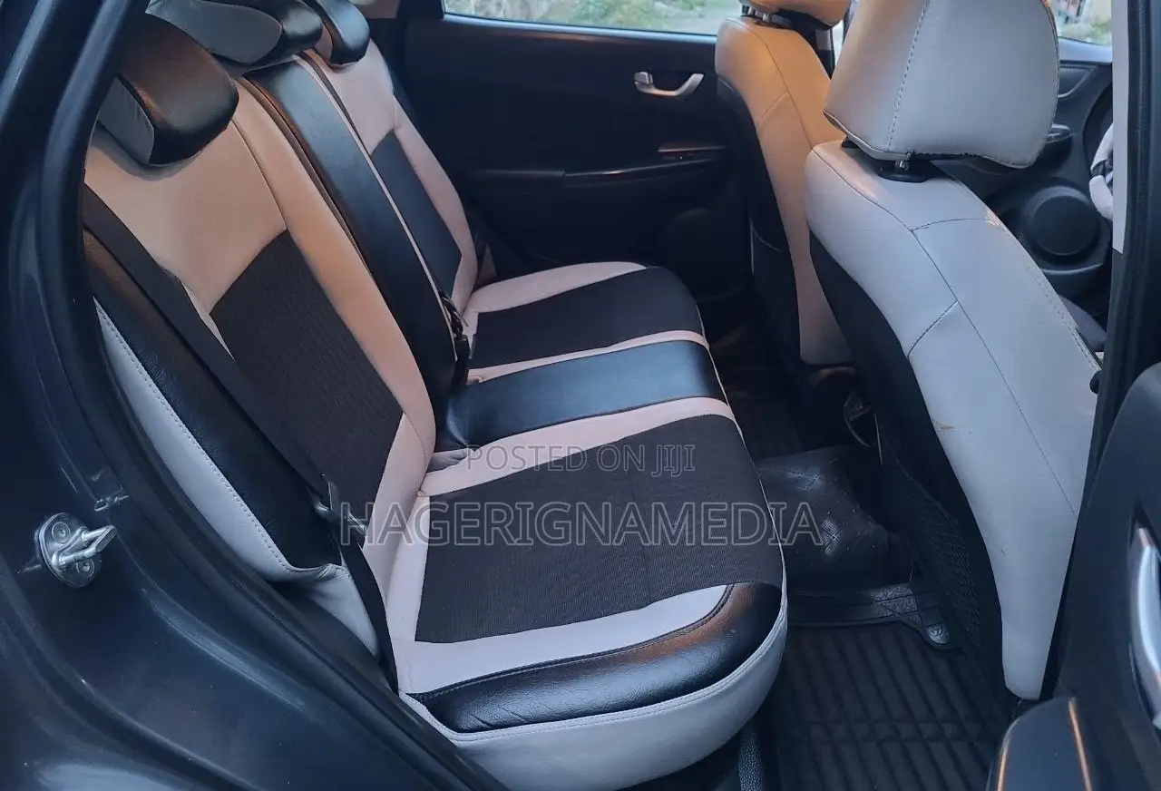Hyundai Kona 2022 Gray