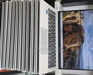 New Laptop HP EliteBook 840 G10 16GB Intel Core i7 SSD 512GB