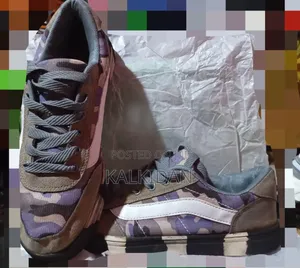 Men Shoes/,
