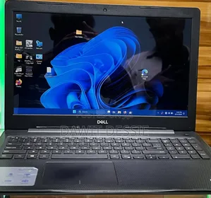 New Laptop Dell 8GB Intel Core i7 SSD 256GB