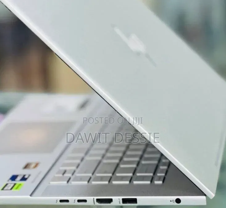 New Laptop HP 16GB Intel Core i9 SSD 1T