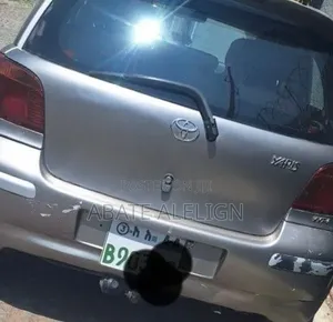 Toyota Yaris 2004