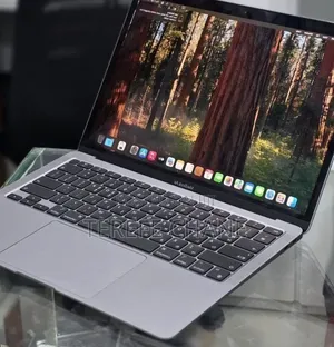 New Laptop Apple MacBook Air 2020 M1 8GB Intel Core i5 SSD 256GB