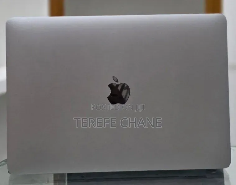 New Laptop Apple MacBook Air 2020 M1 8GB Intel Core i5 SSD 256GB