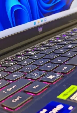 New Laptop Acer Predator Helios Neo 16 16GB Intel Core i9 SSD 1T