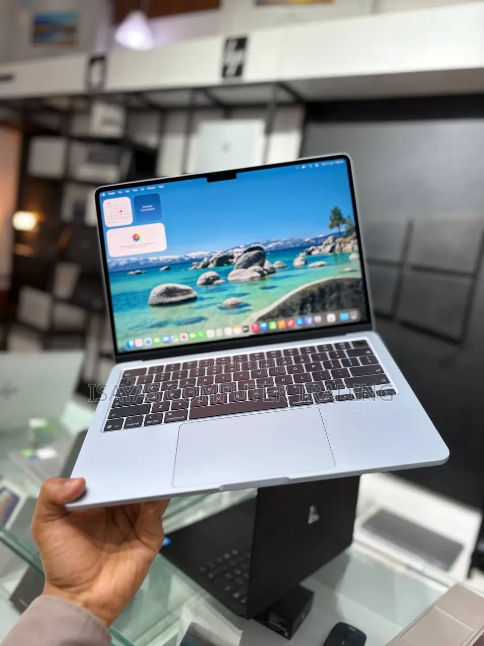 New Laptop Apple MacBook Air 2026 M5 16GB Apple M5 SSD 512GB