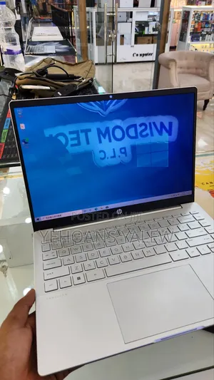 New Laptop HP Pavilion 14 16GB Intel Core i5 SSD 512GB