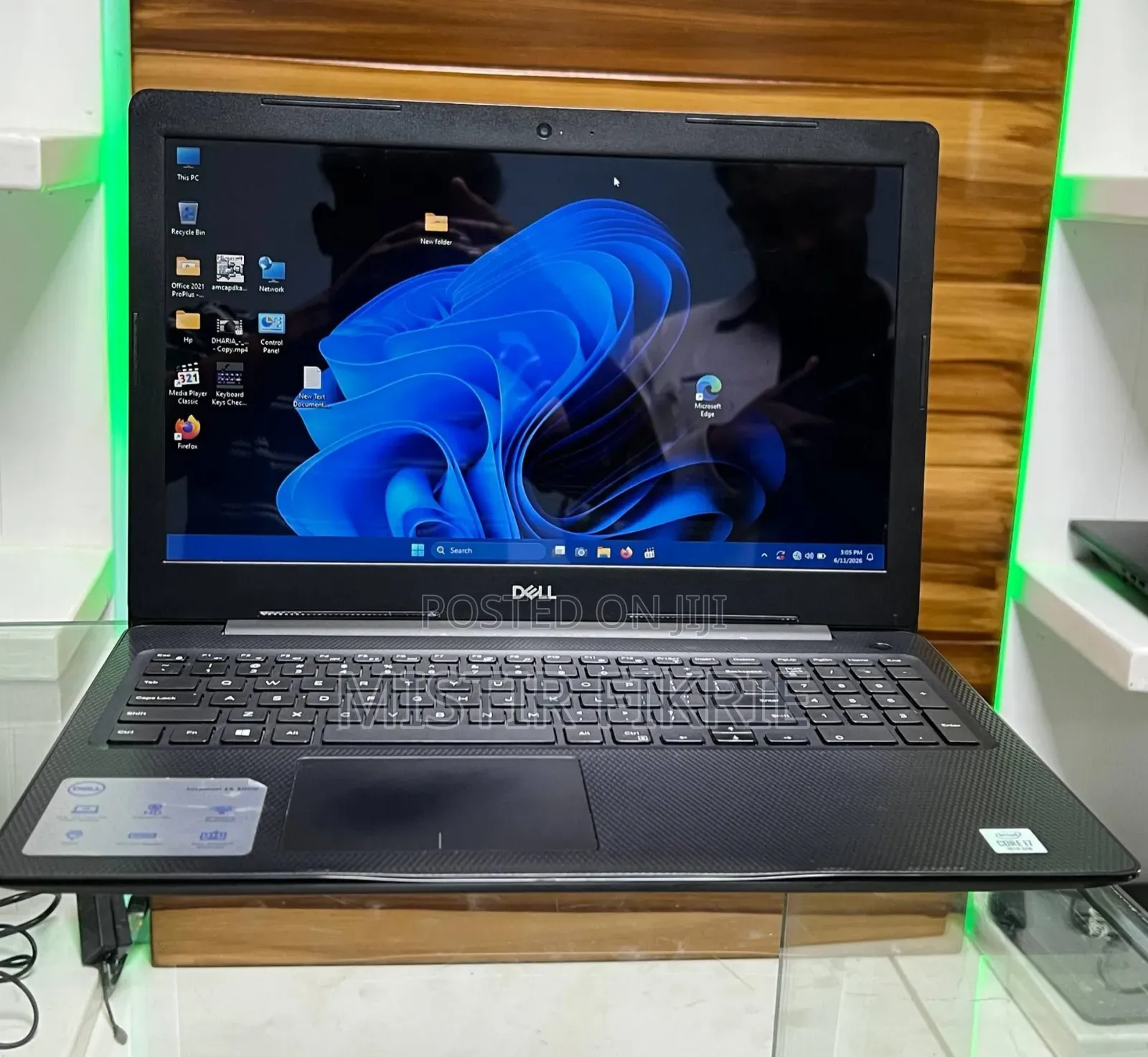 New Laptop Dell Inspiron 14 4GB Intel Core i7 SSD 256GB