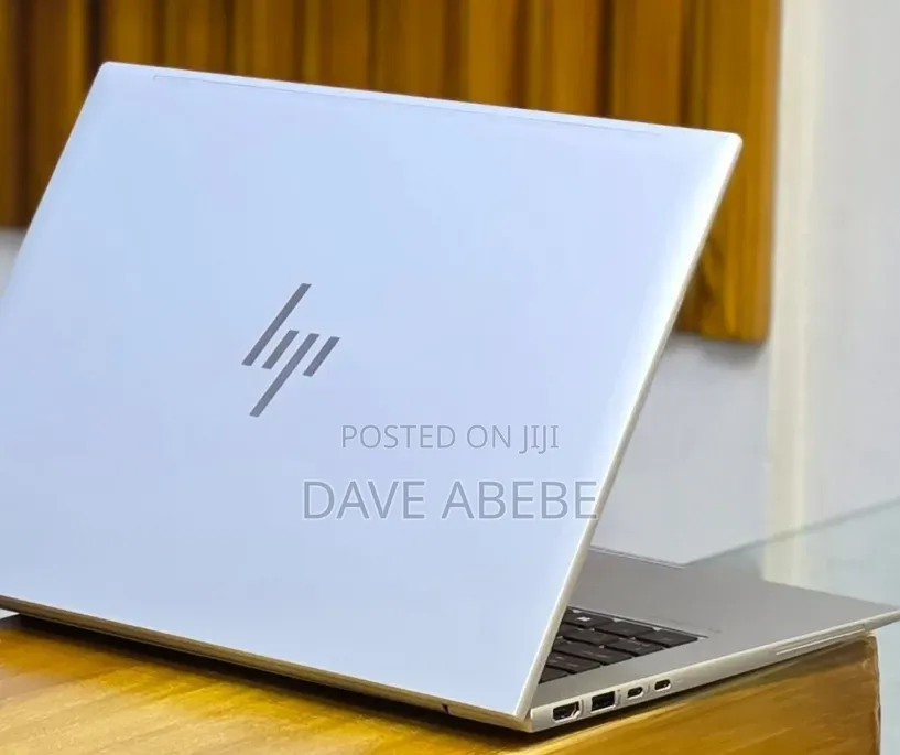 New Laptop HP EliteBook 840 G9 16GB Intel Core i7 SSD 512GB