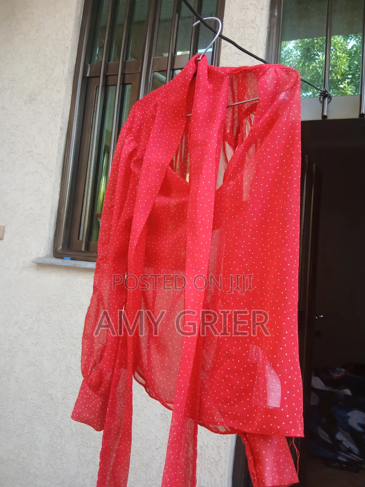 Women's Tops