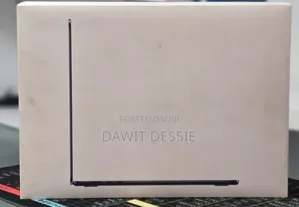 New Laptop Apple MacBook Air 2025 M4 16GB Apple M1 SSD 256GB
