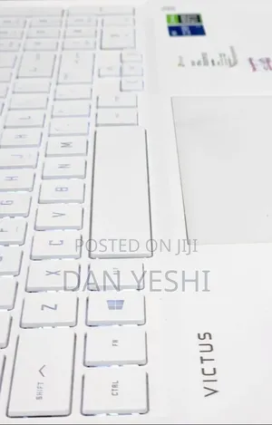 New Laptop HP Victus 16 16GB Intel Core i7 SSD 512GB