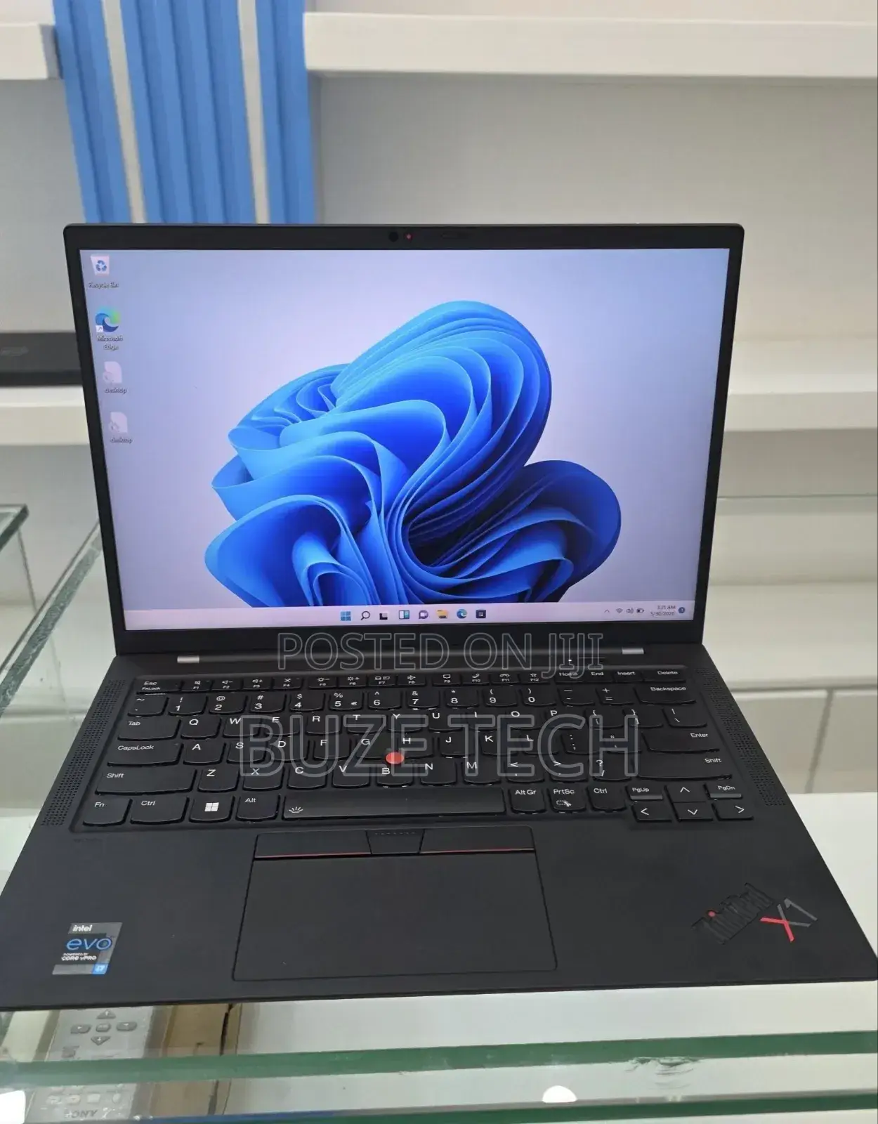 New Laptop Lenovo ThinkPad X1 Carbon 16GB Intel Core i7 SSD 512GB