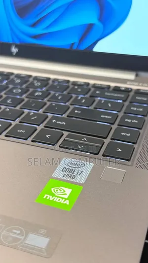 New Laptop HP Zbook Studio G7 4GB Intel Core i7 SSD 512GB