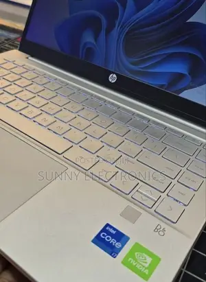 New Laptop HP Pavilion 14 16GB Intel Core i7 SSD 512GB