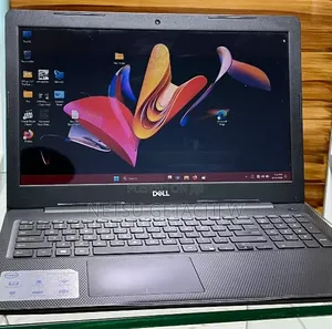 New Laptop Dell Inspiron 15 8GB Intel Core i7 SSD 256GB