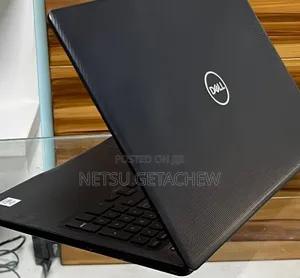 New Laptop Dell Inspiron 15 8GB Intel Core i7 SSD 256GB