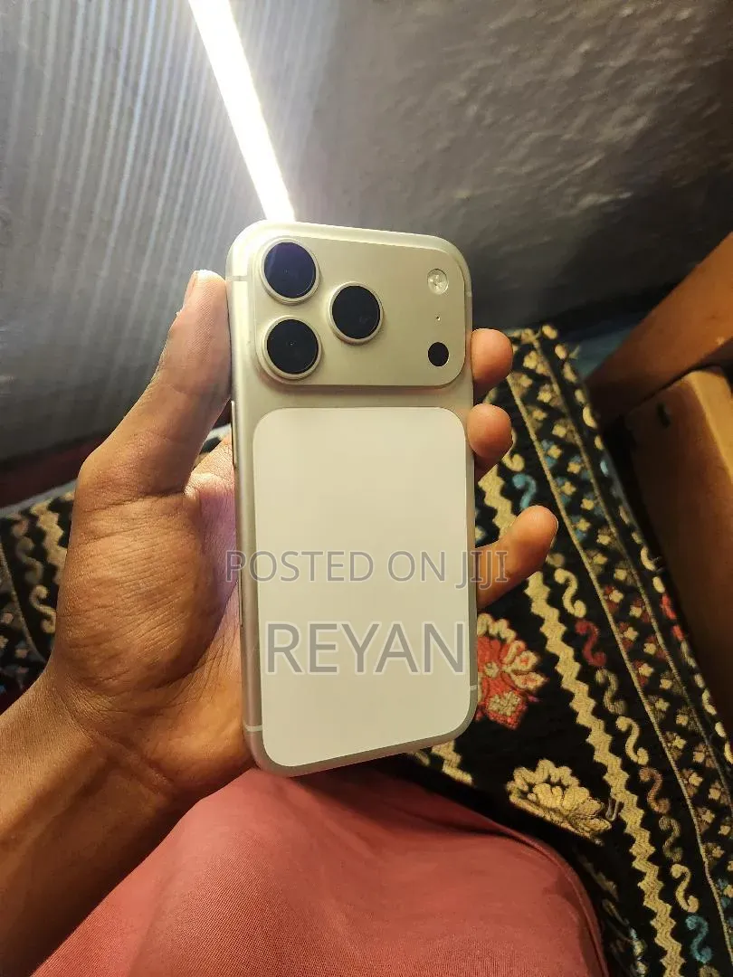 New Apple iPhone 17 Pro 256 GB